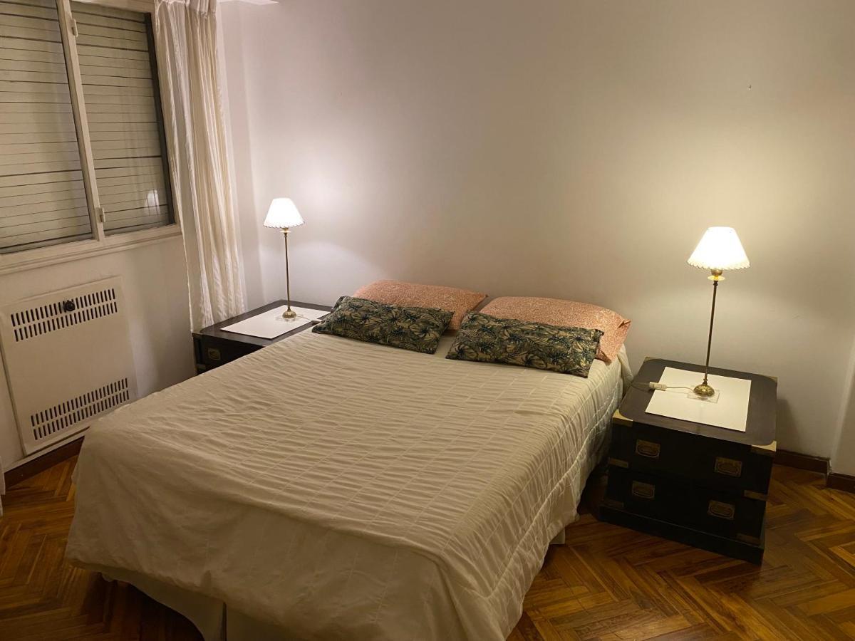Departamento En Recoleta Apartment Buenos Aires Bagian luar foto